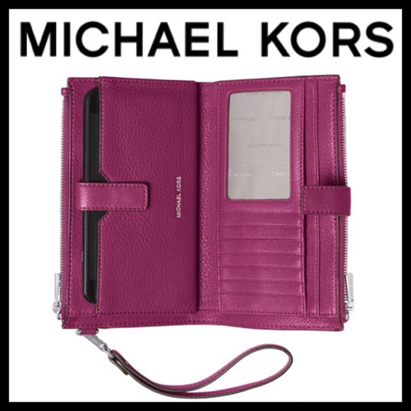 Michael Kors Handbags - Michael Kors Adele Pebble Leather Phone Wristlet